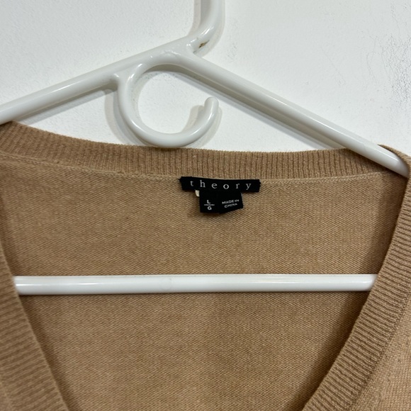 Theory V-neck Tan Sweater Women’s Size Large - Picture 4 of 5